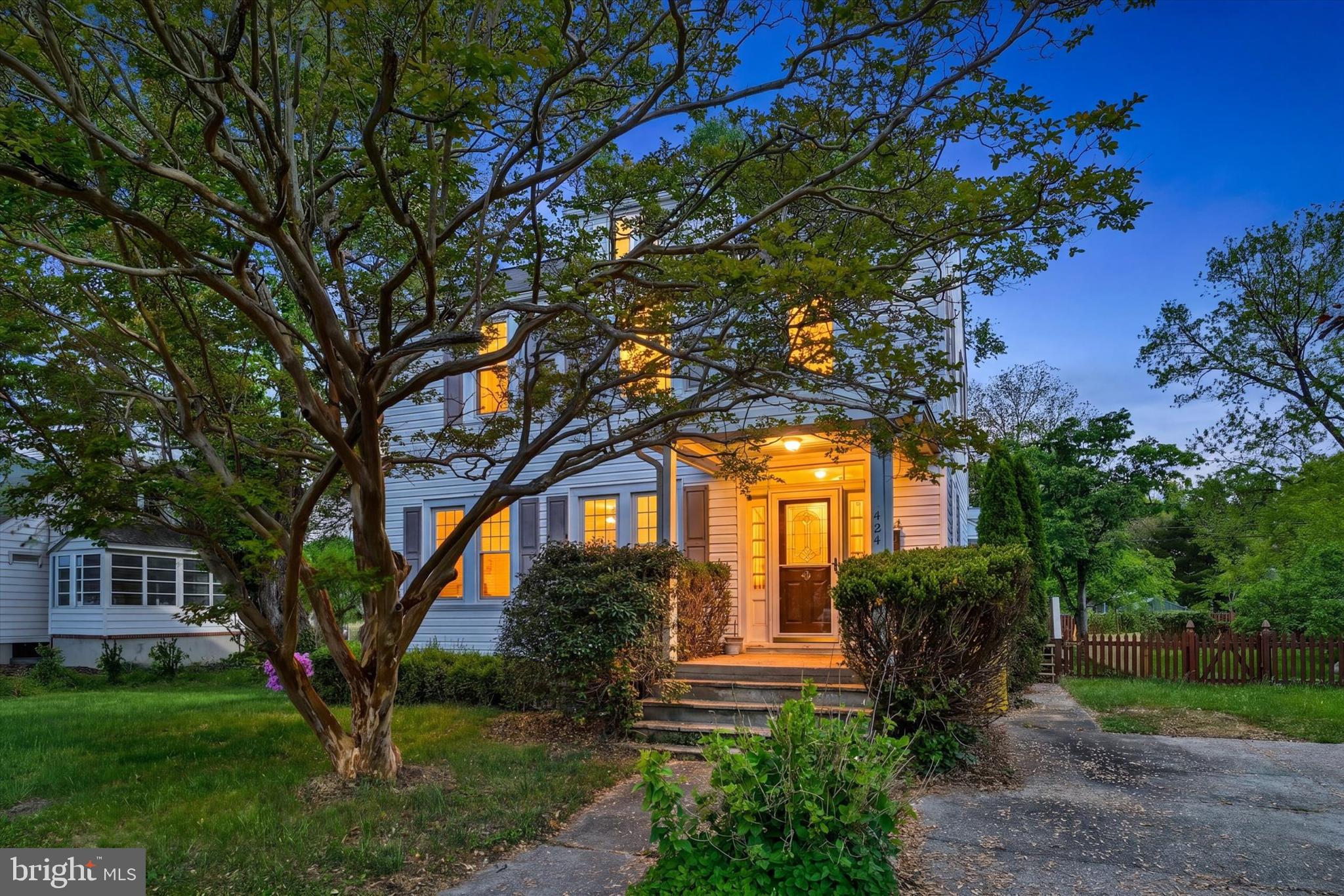 Sprawling colonial in the heart of Linthicum Heights offering space, character, and upgrades where it counts. 4 bedrooms, 2 full baths, and four finished levels give you room to spread out without sacrificing flow. Open main living area. Timeless finishes. Original charm that actually still feels relevant—not outdated.

Oversized yard with mature fruit trees—privacy, space to entertain, or just a yard that doesn’t feel like an afterthought. Off-street parking keeps things practical, and so does the fenced in yard with oversized shed!

The bones are solid, the layout works, and the majority of the updates have already been handled. You’re not walking into a full-on project—you’re stepping into a home with presence and flexibility. All this, while still having the ability to create major equity with minimal out of pocket expenses. 

Close to everything: major commuter routes, BWI, Baltimore, Annapolis. Space, location, and character all in one.