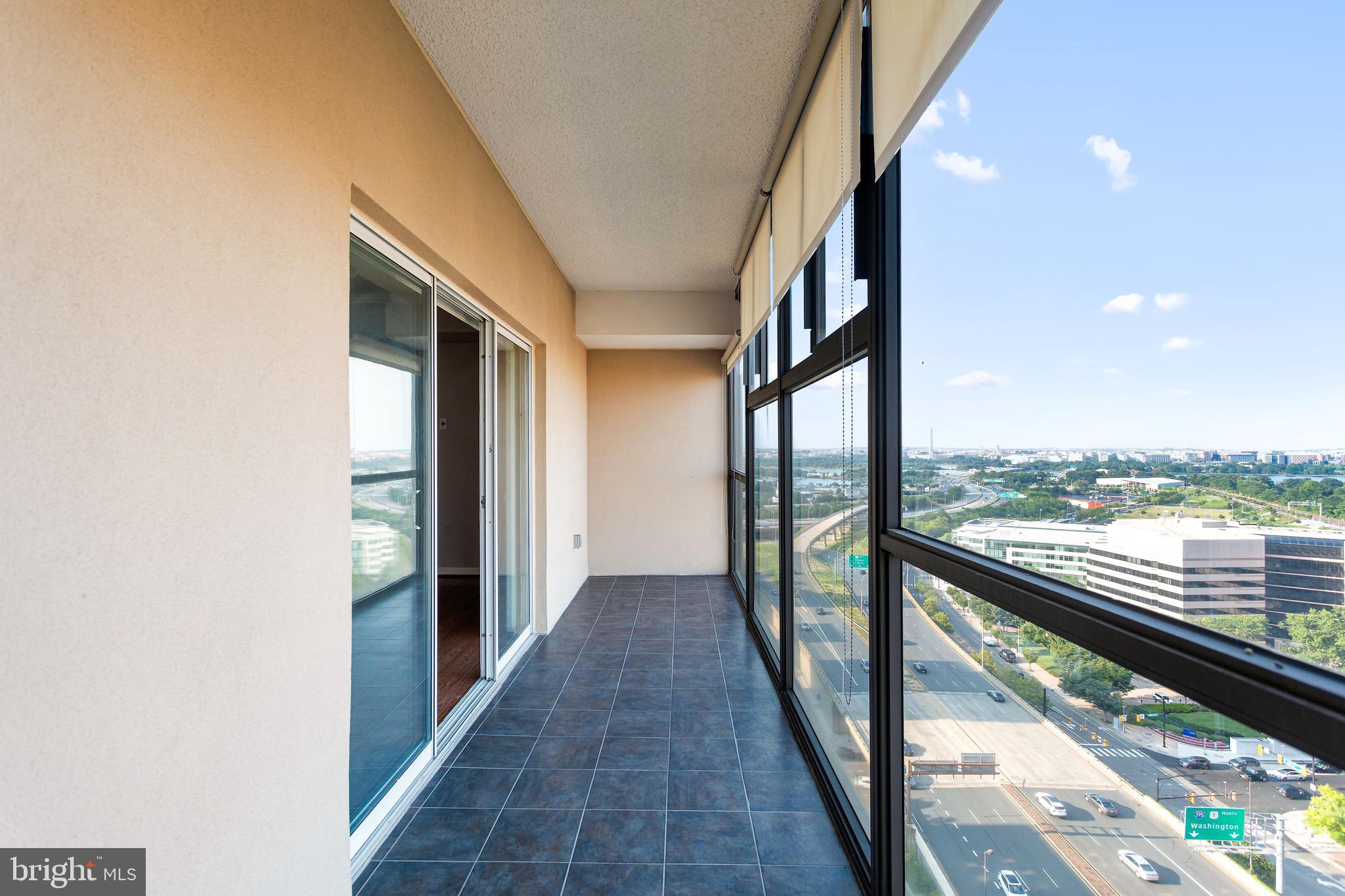 BELLA VISTA - Residential