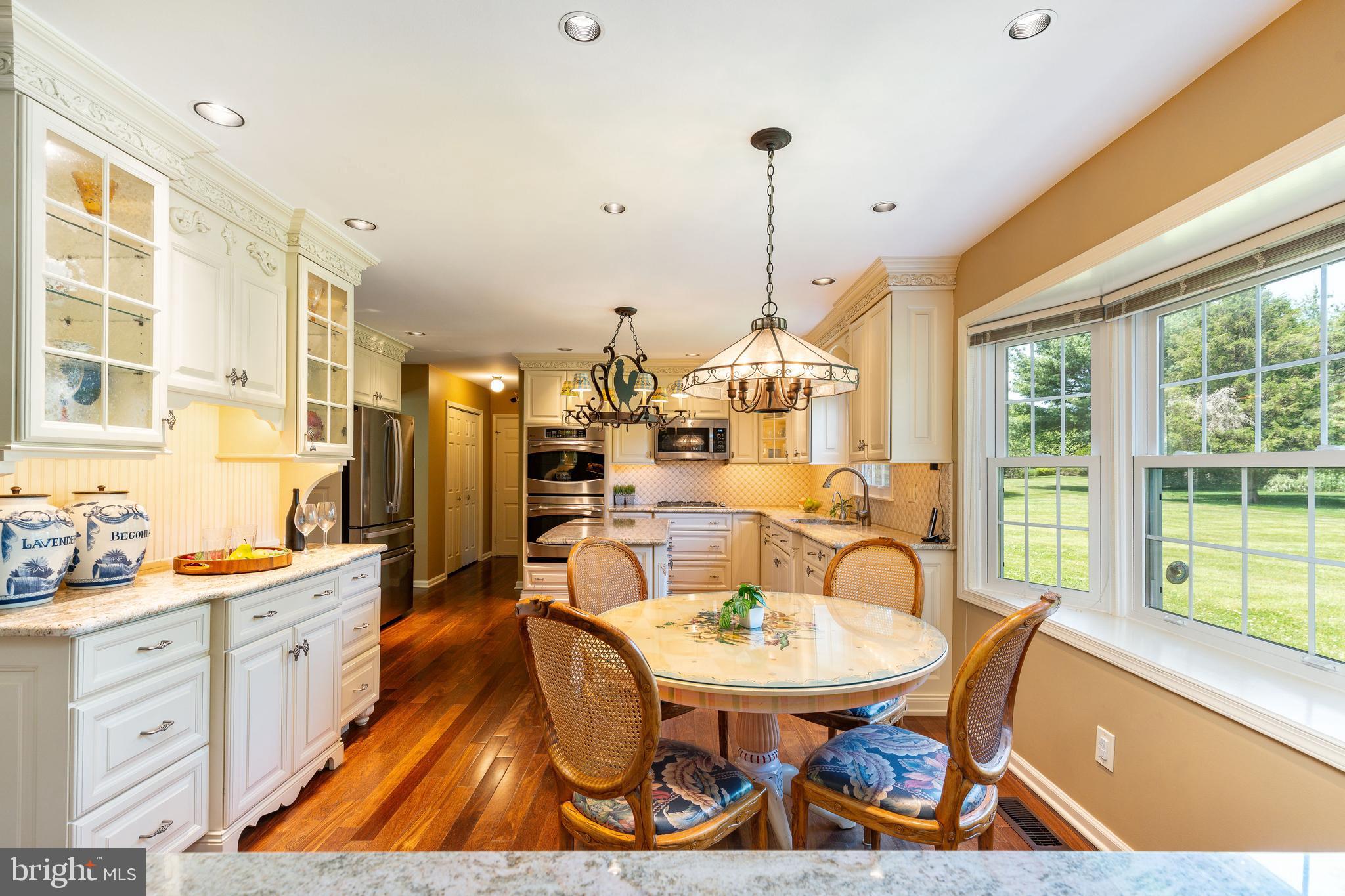 GWYNEDD KNOLL - Residential
