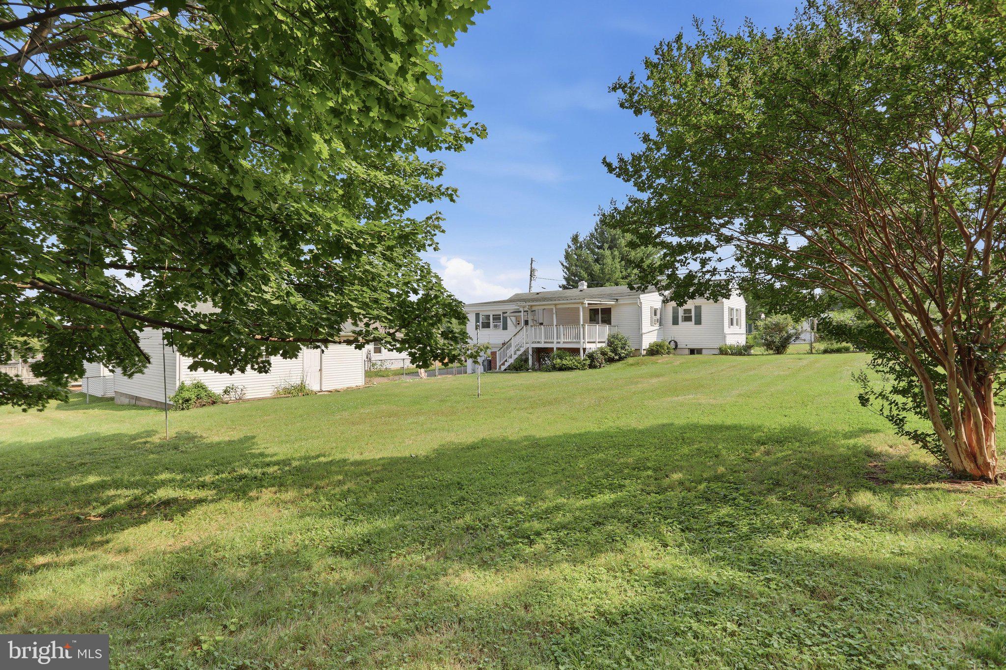LINDEN HILLS - Residential
