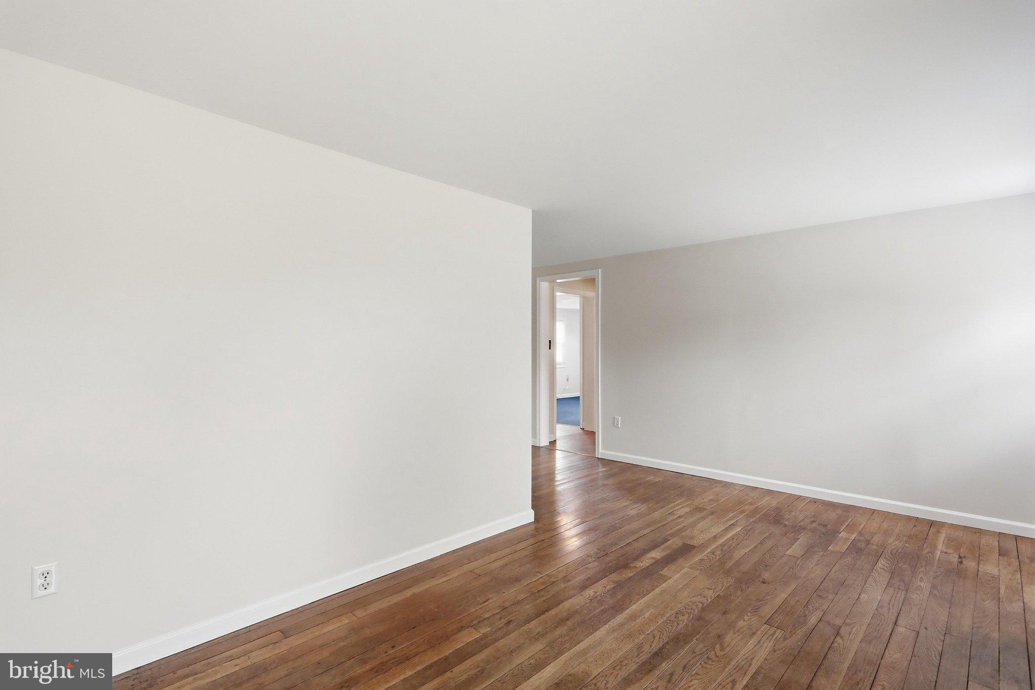 LINDEN HILLS - Residential