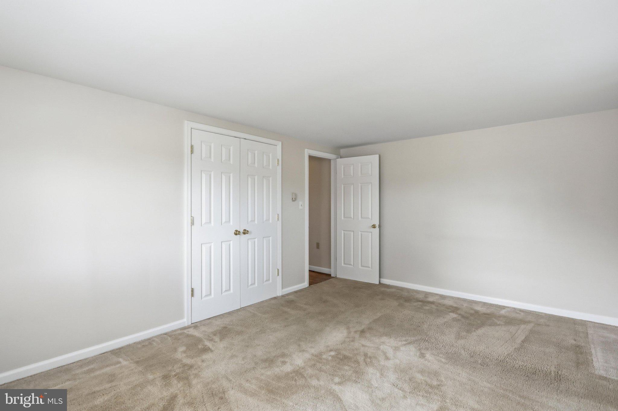 LINDEN HILLS - Residential