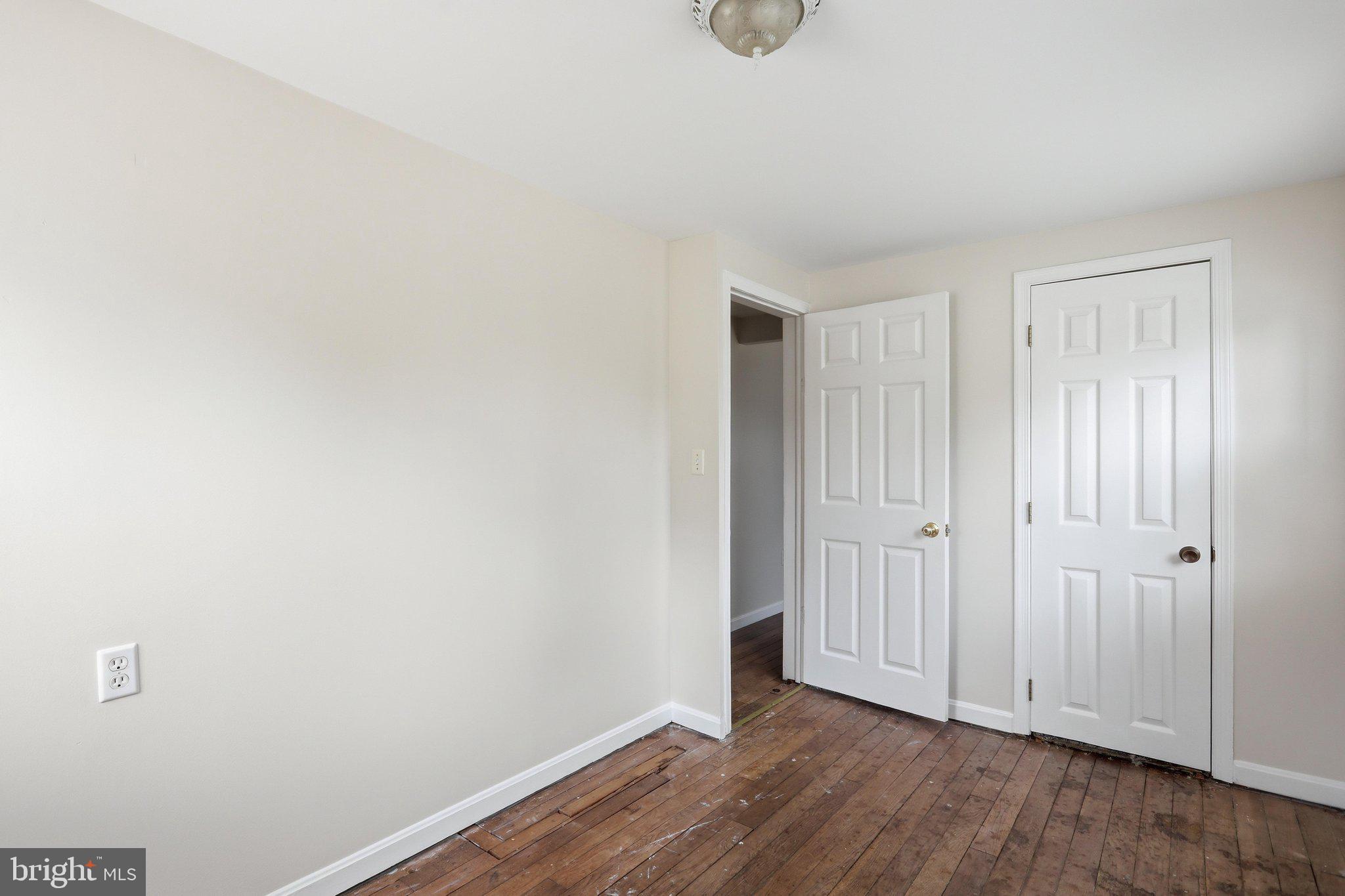 LINDEN HILLS - Residential