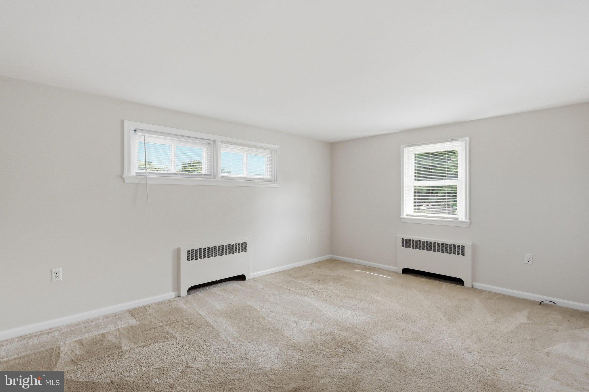 LINDEN HILLS - Residential