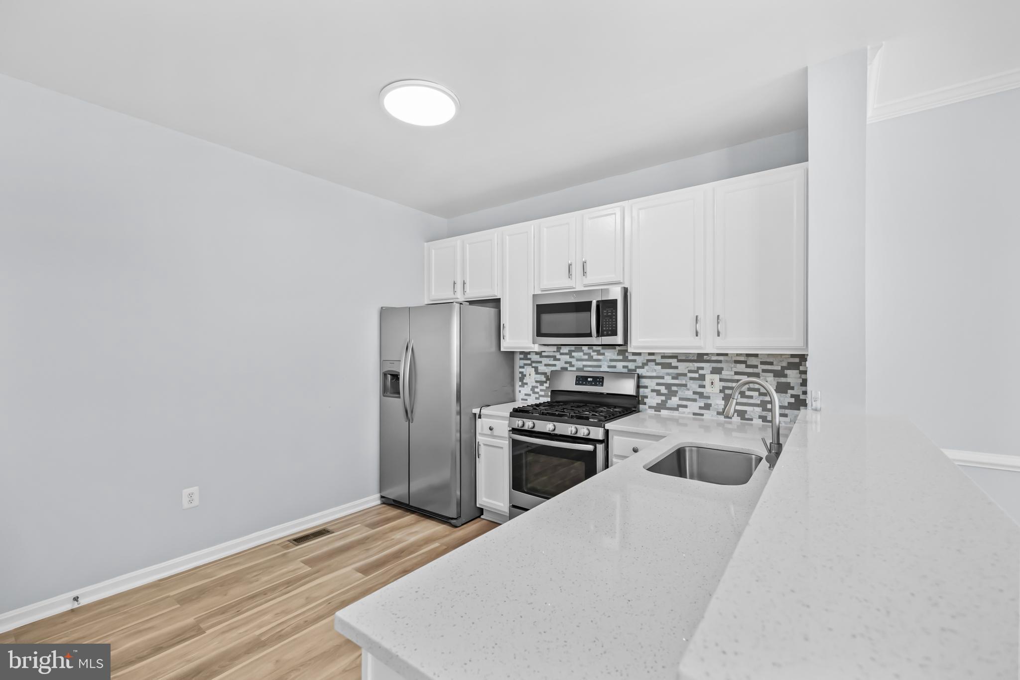 MCNAIR FARMS LANDBAY 6 - Residential