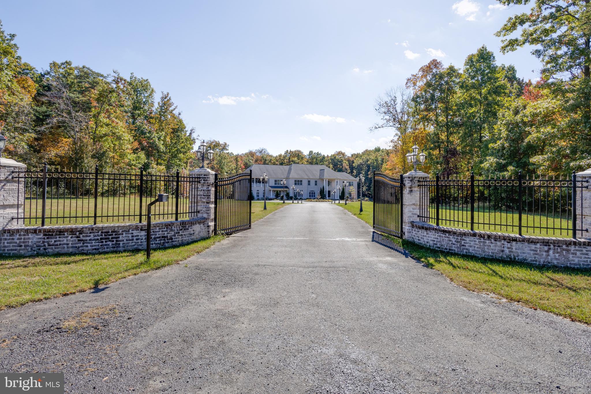 LINCOLN PARK - Residential