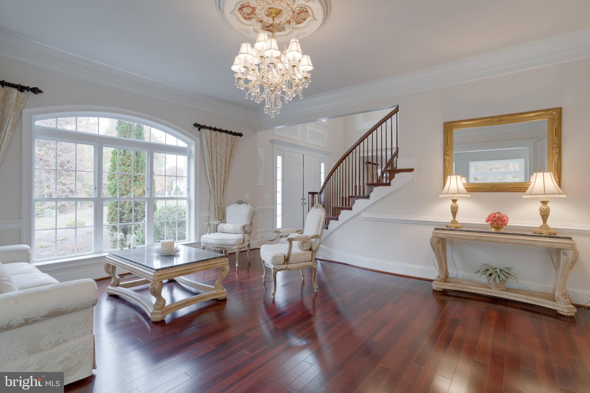 LINCOLN PARK - Residential