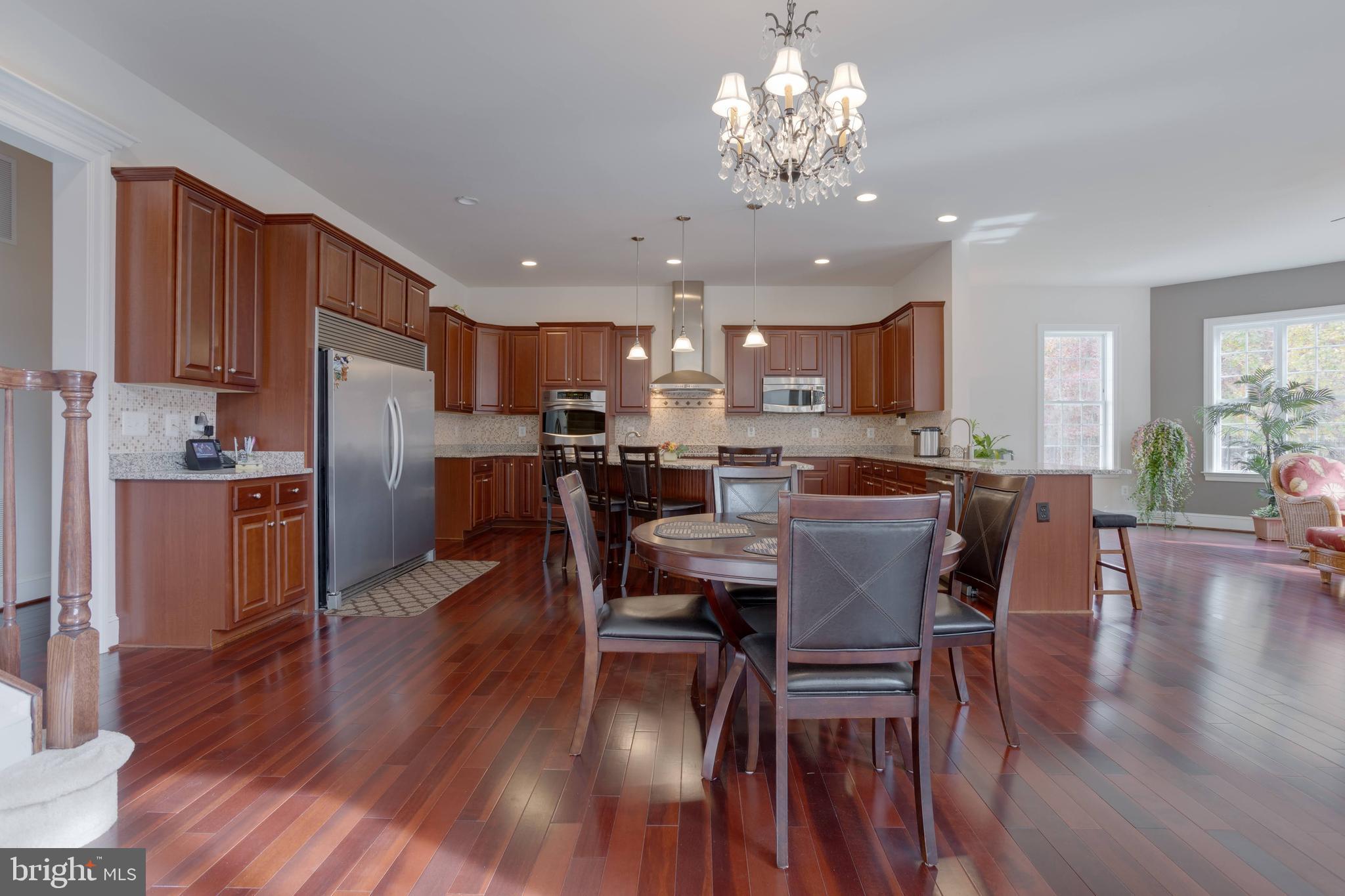 LINCOLN PARK - Residential