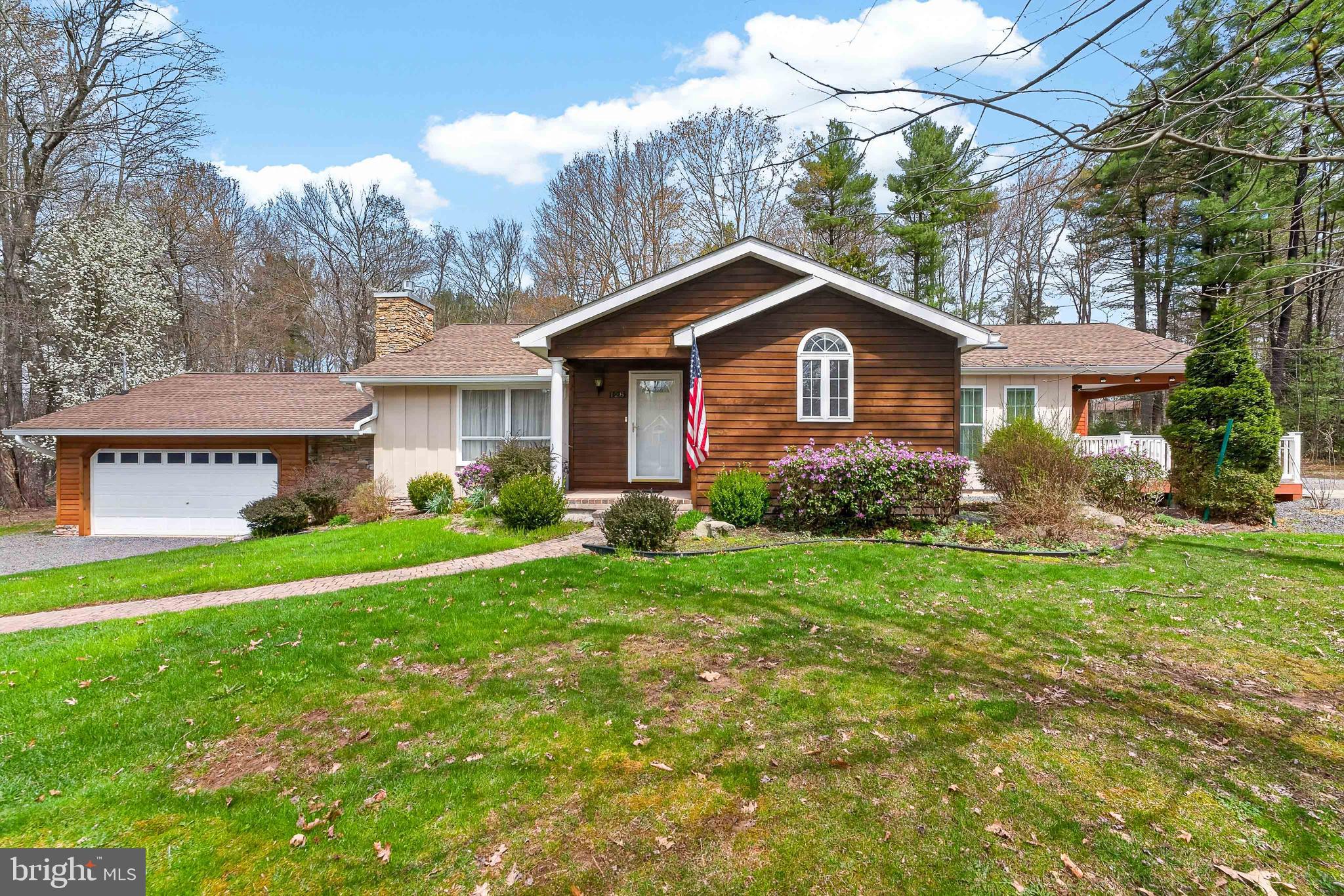 GREENWOOD ACRES - Residential