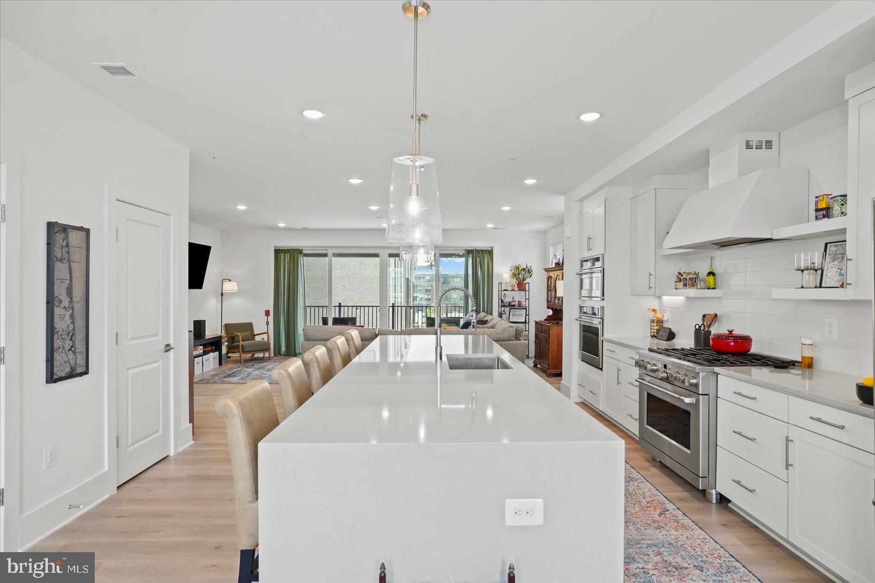 LOCKE LANDING - Residential