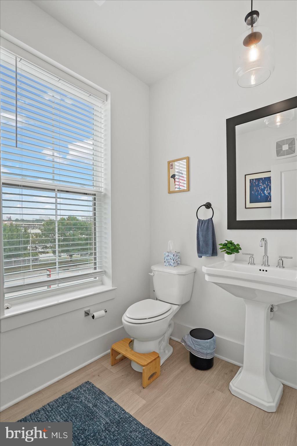 LOCKE LANDING - Residential