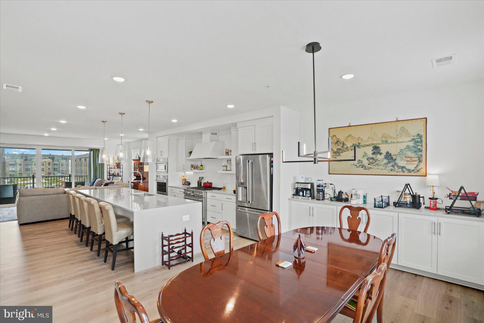 LOCKE LANDING - Residential