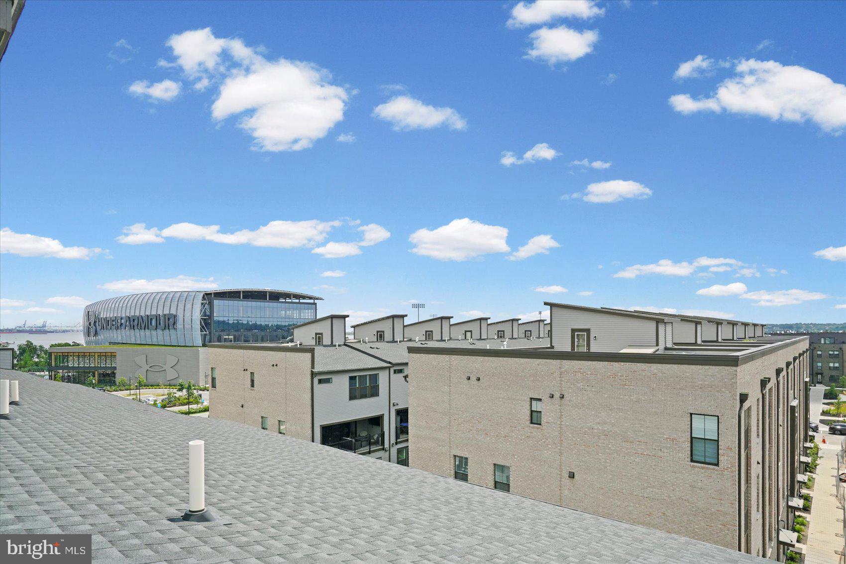 LOCKE LANDING - Residential
