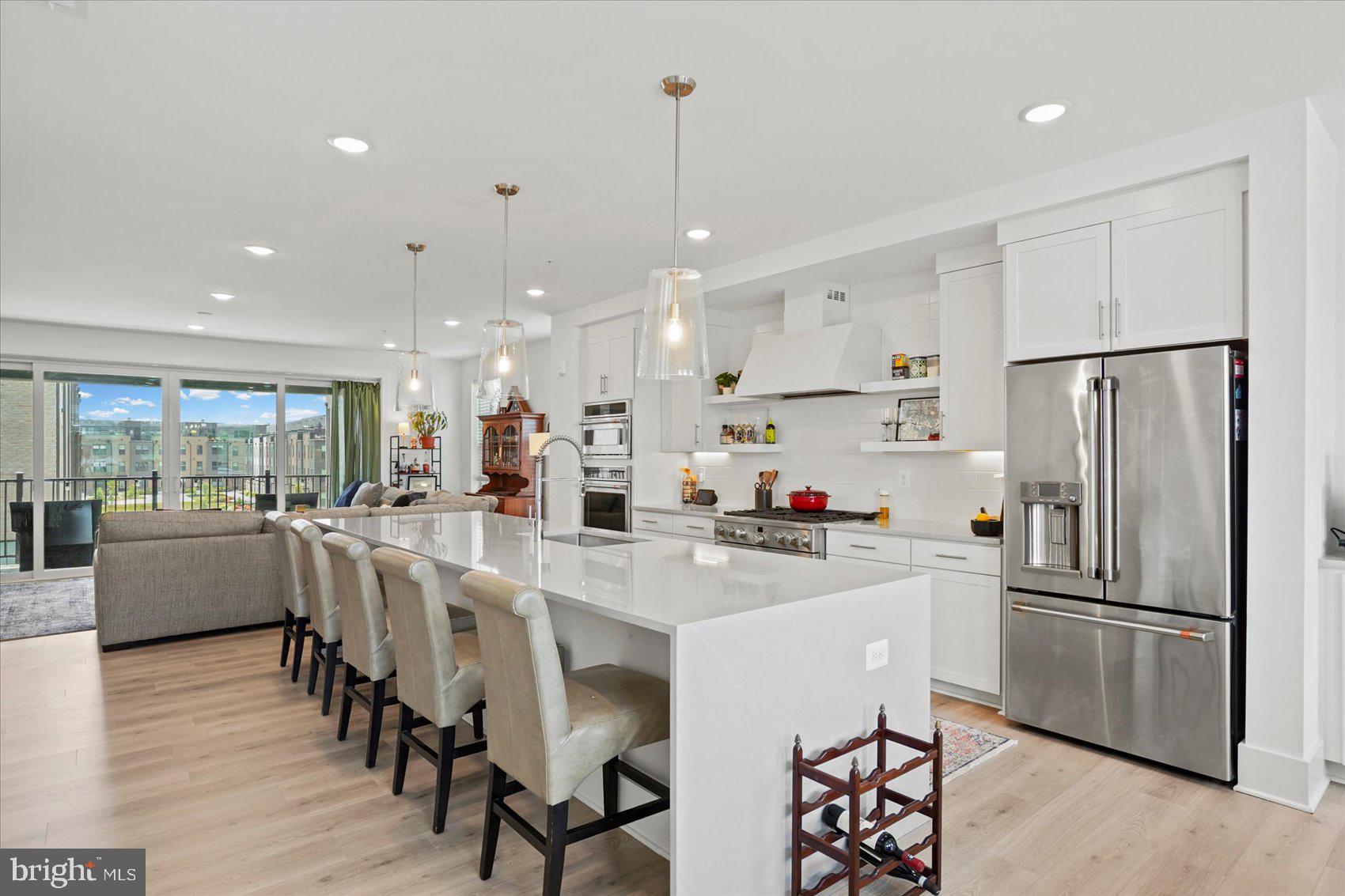 LOCKE LANDING - Residential