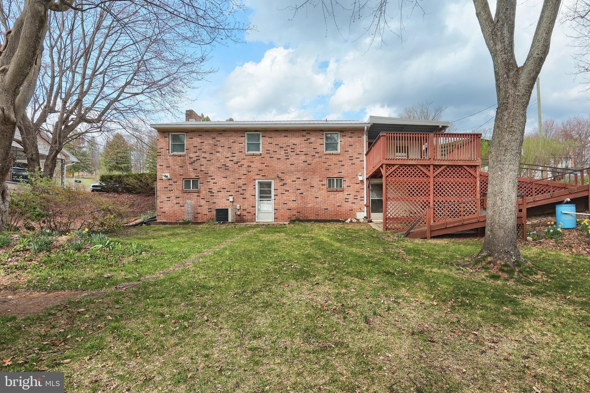 CAPE HORN ROAD - Residential