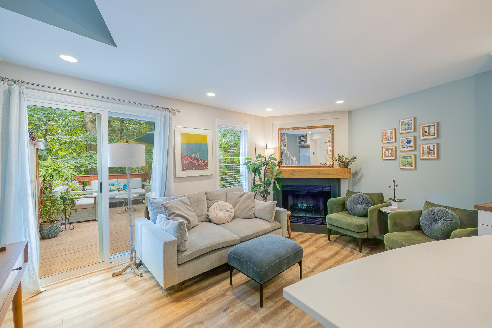 WHISPERWOOD - Residential