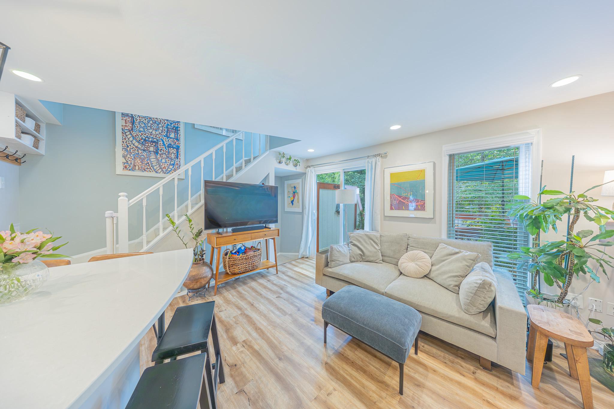 WHISPERWOOD - Residential