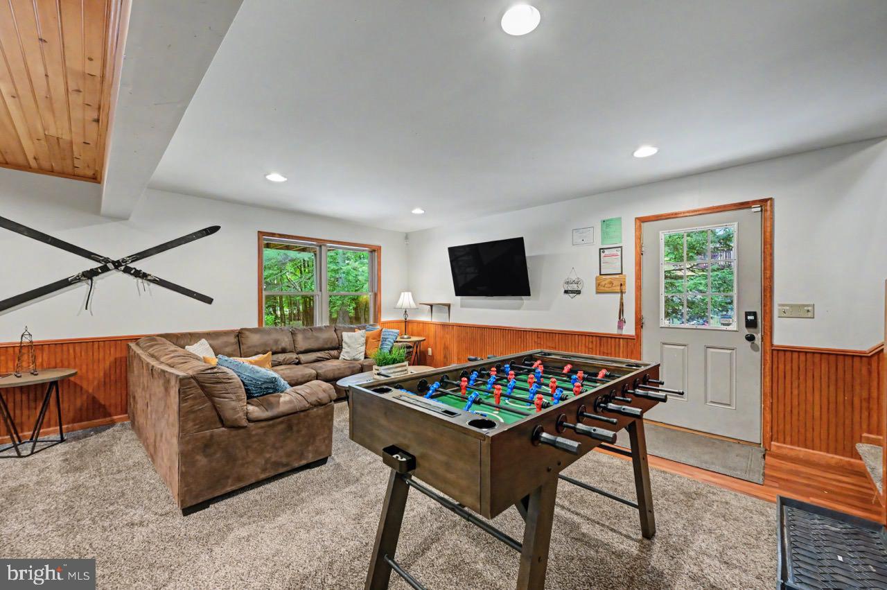 LAKE HARMONY ESTATES - Residential