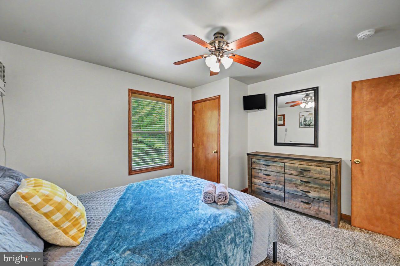 LAKE HARMONY ESTATES - Residential