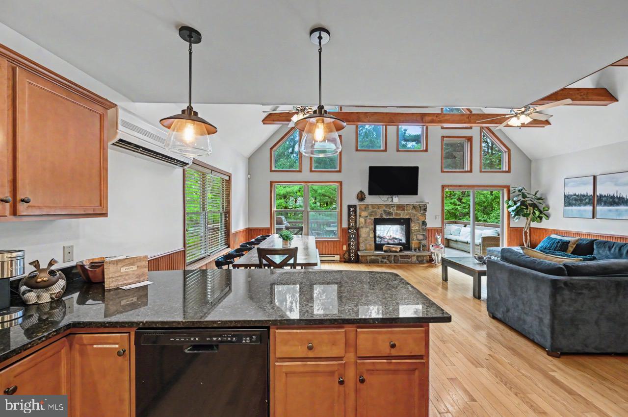 LAKE HARMONY ESTATES - Residential