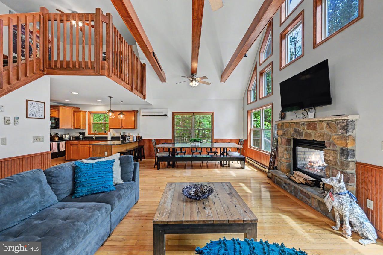 LAKE HARMONY ESTATES - Residential