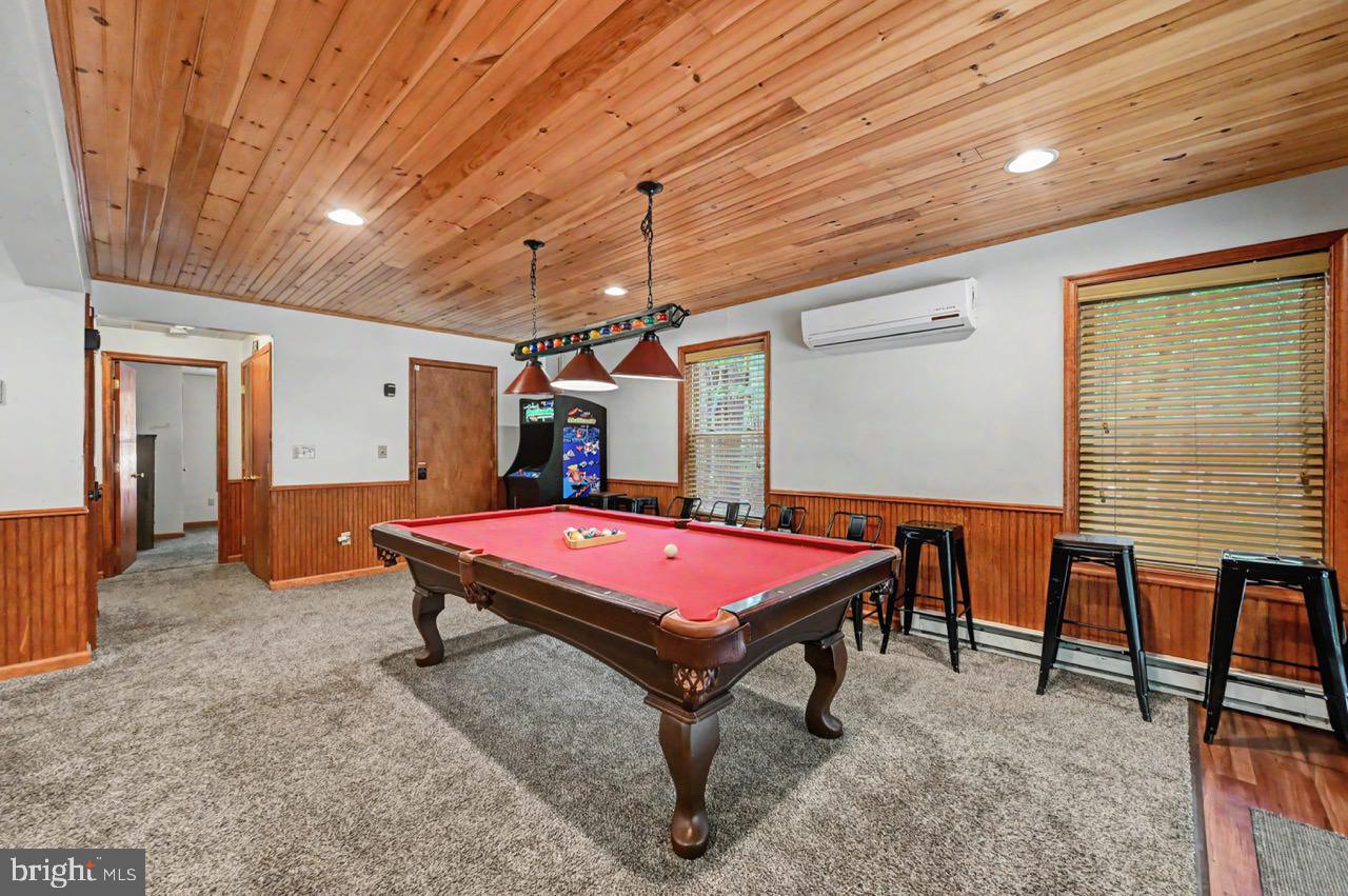 LAKE HARMONY ESTATES - Residential