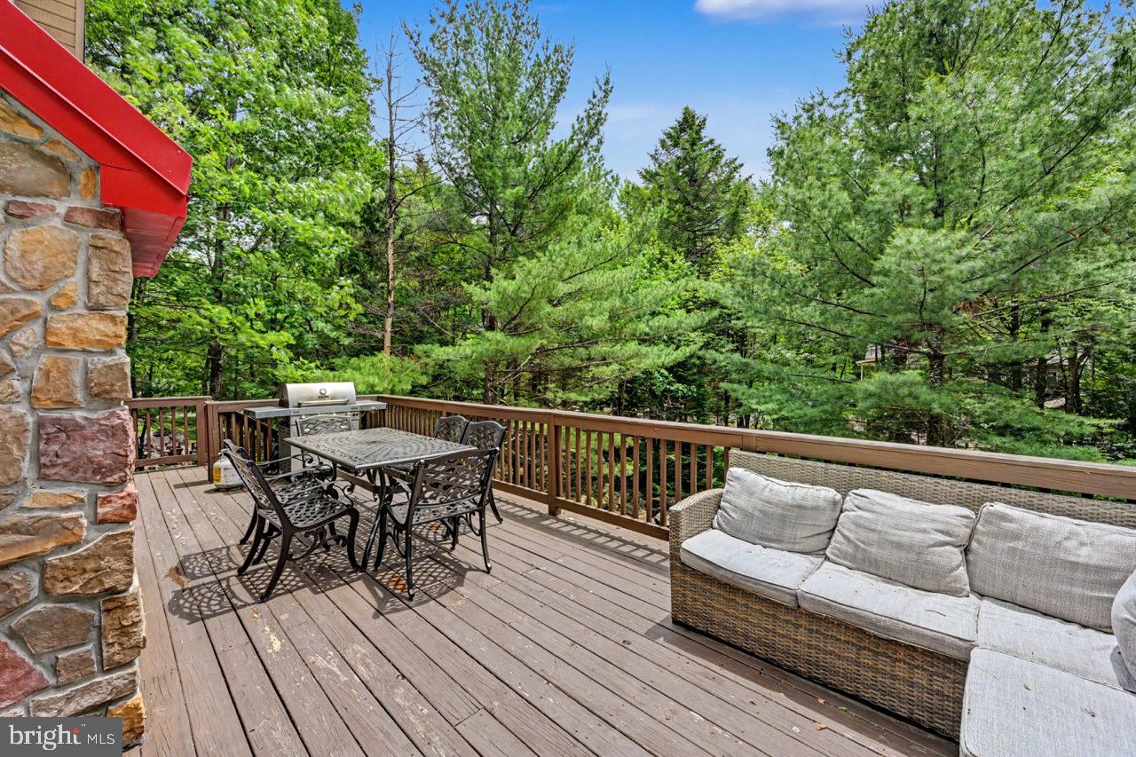 LAKE HARMONY ESTATES - Residential
