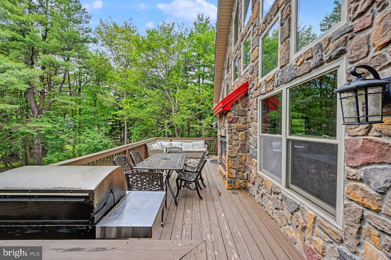 LAKE HARMONY ESTATES - Residential