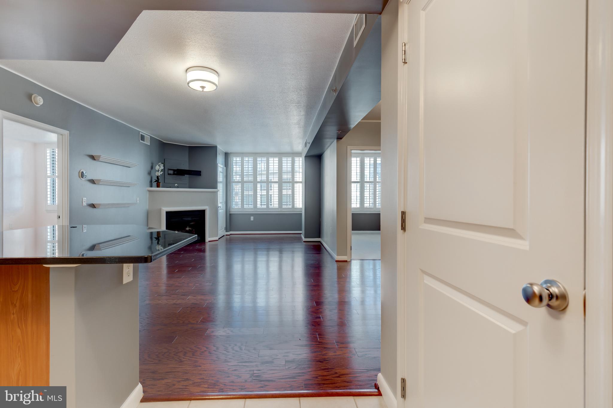 CONTINENTAL - Residential Lease