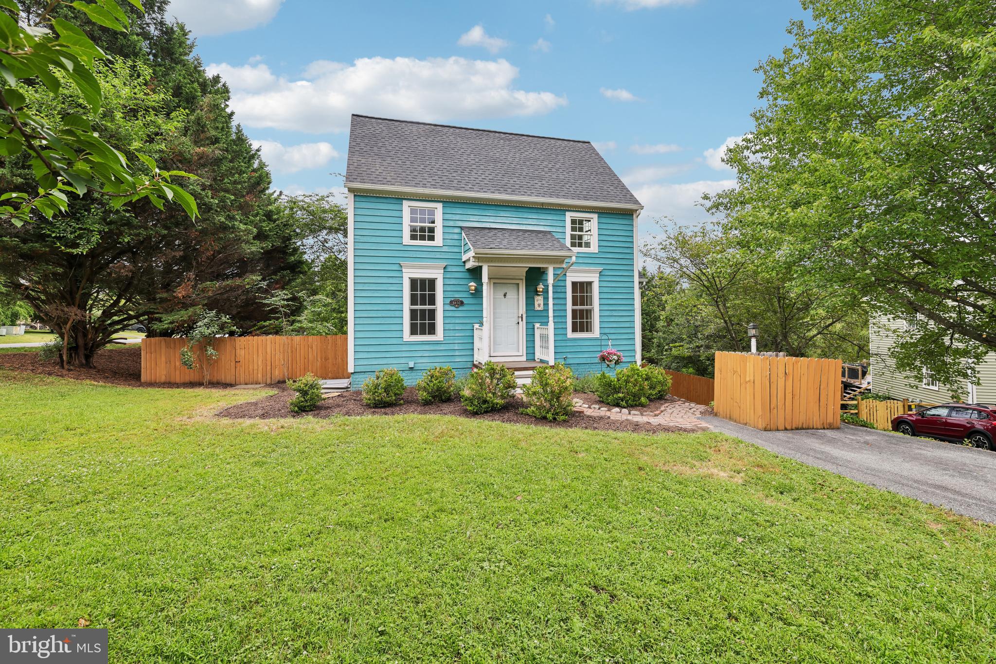 LAKE LINGANORE - Residential