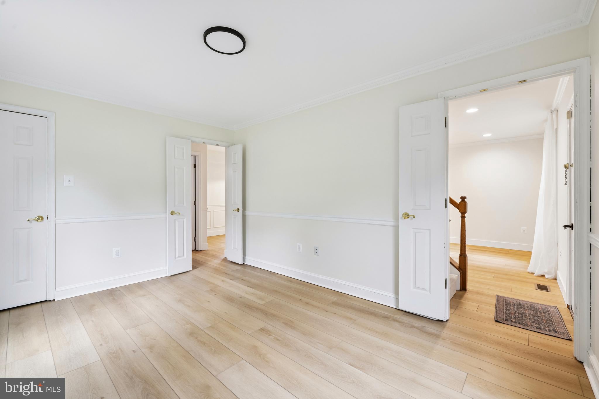 LAKE LINGANORE - Residential
