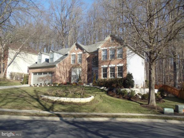 LAYHILL VIEW - Residential Lease