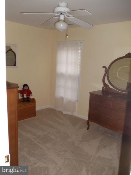 LAYHILL VIEW - Residential Lease