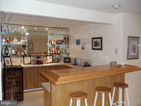 LAYHILL VIEW - Residential Lease