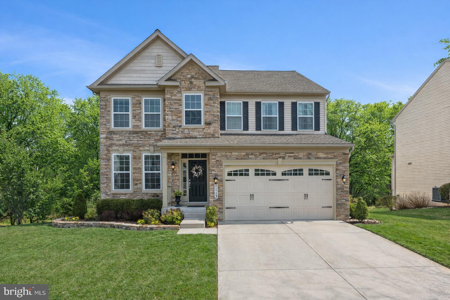 KELLY GLEN - Residential