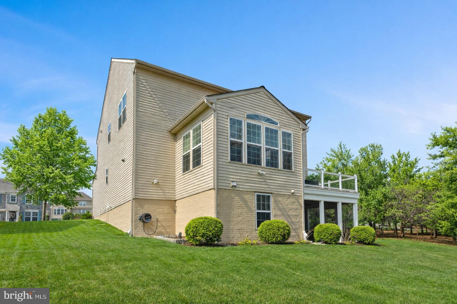 KELLY GLEN - Residential