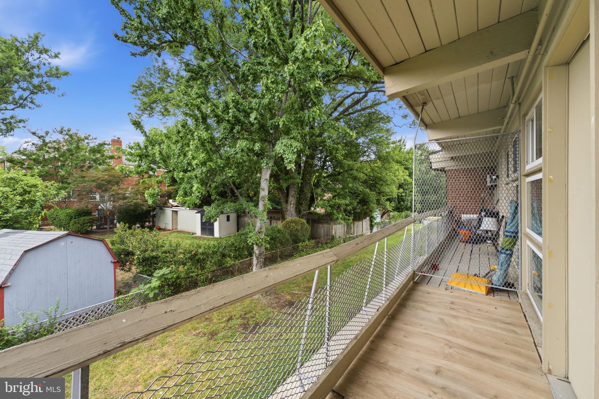 RIGGS HILL - Residential