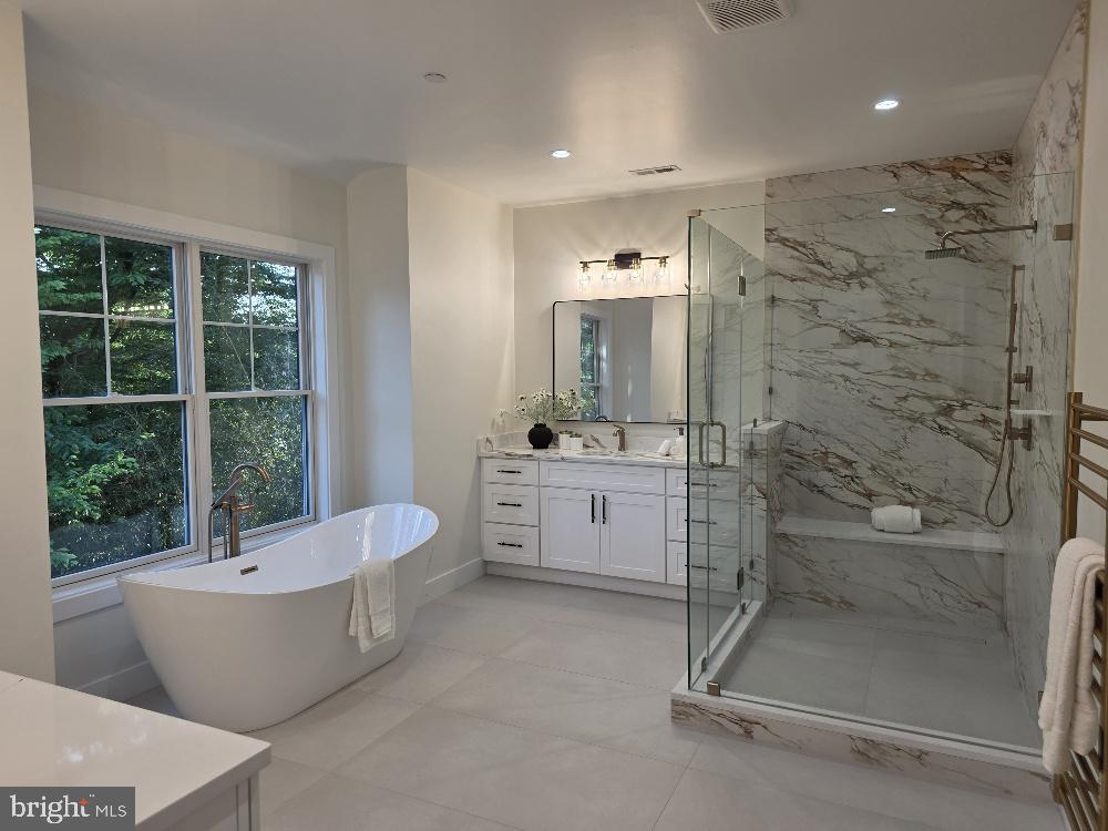 COHASSET - Residential