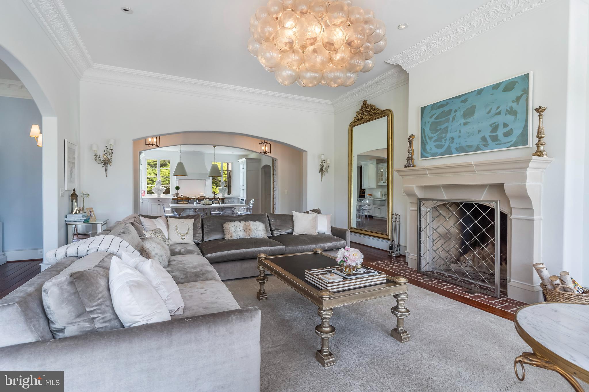 SEVEN LAKES - Residential