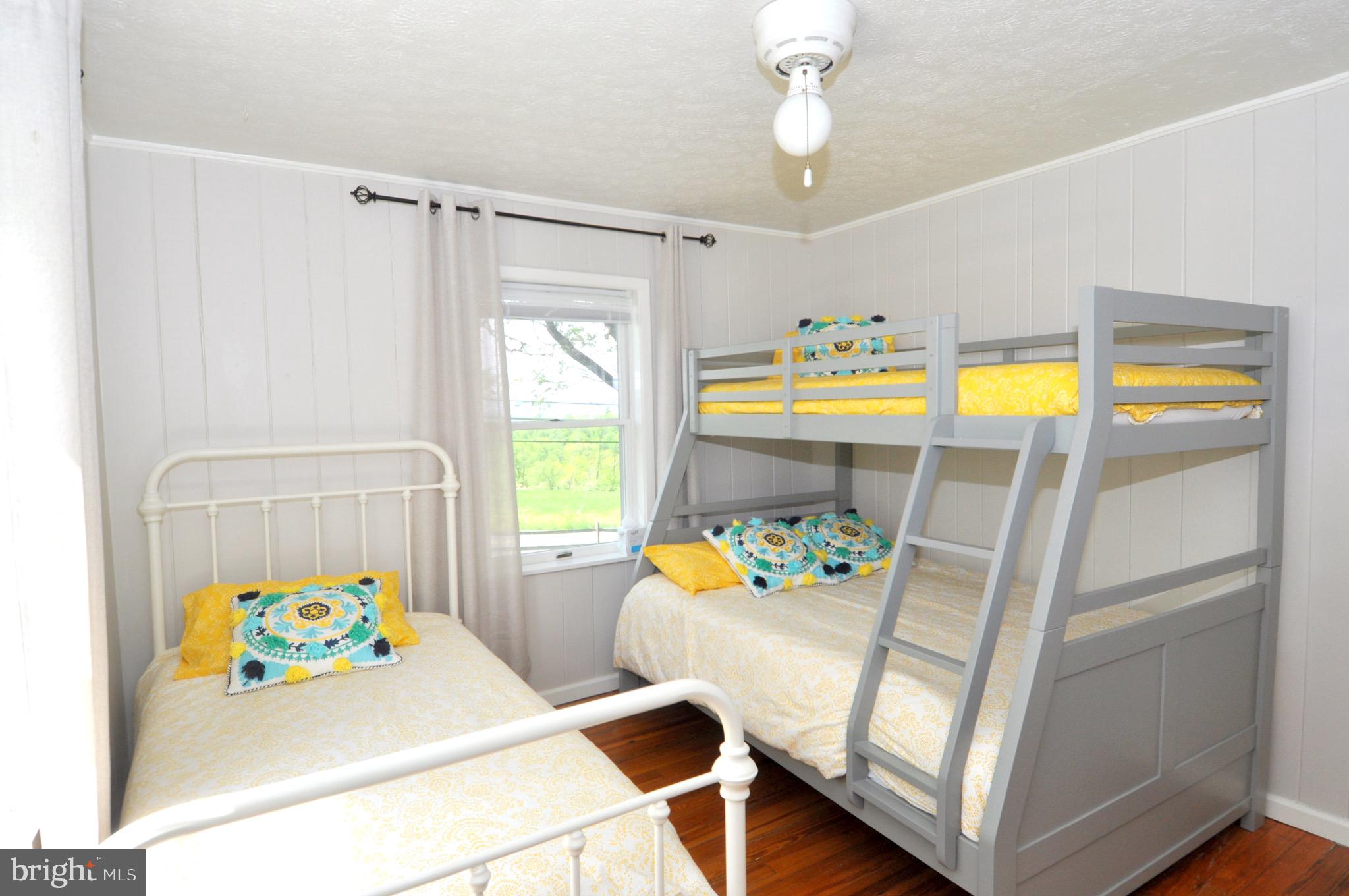 LORD FAIRFAX HEIGHTS - Residential Lease