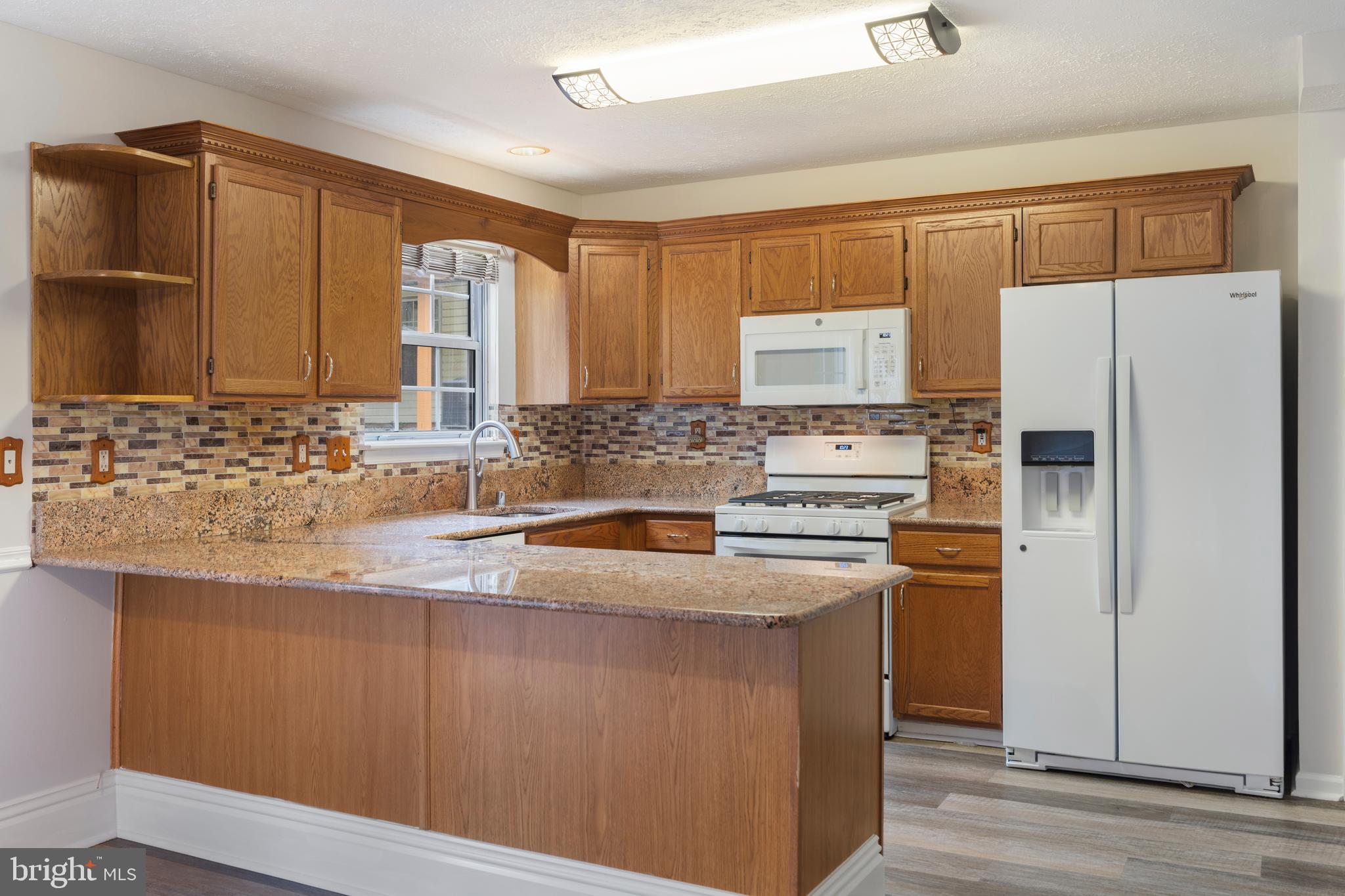 BELNECK SQUARE - Residential