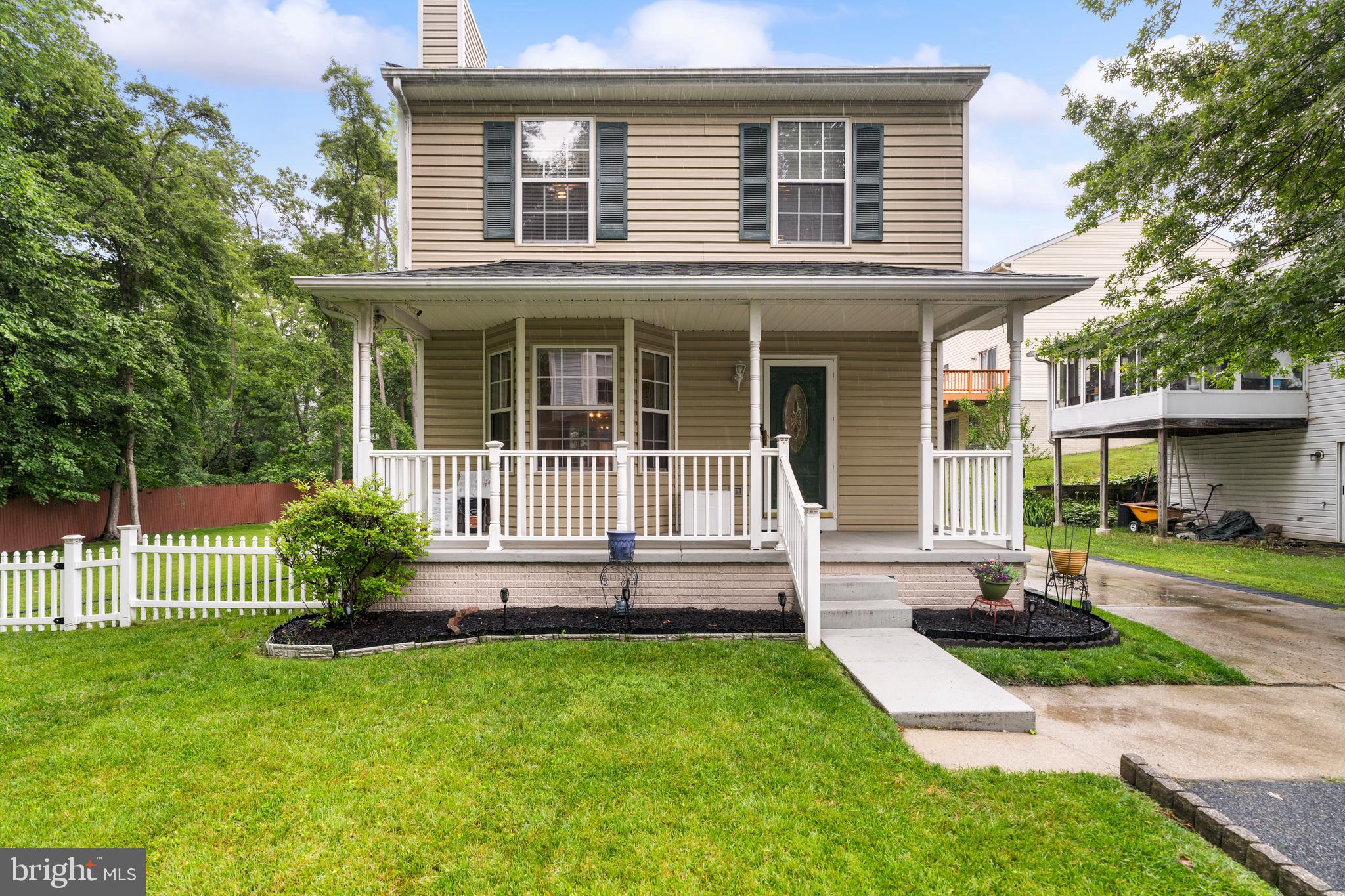 BELNECK SQUARE - Residential