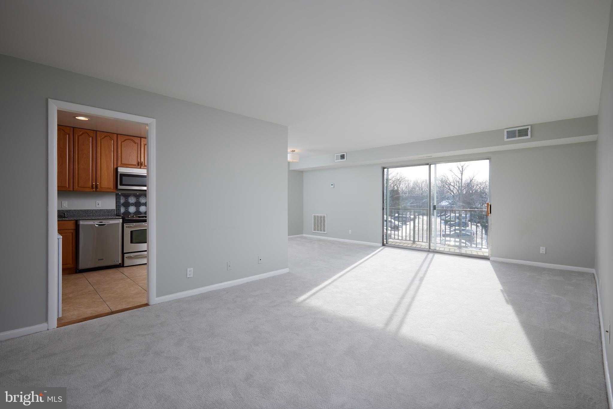 SILVER SPRING - Residential