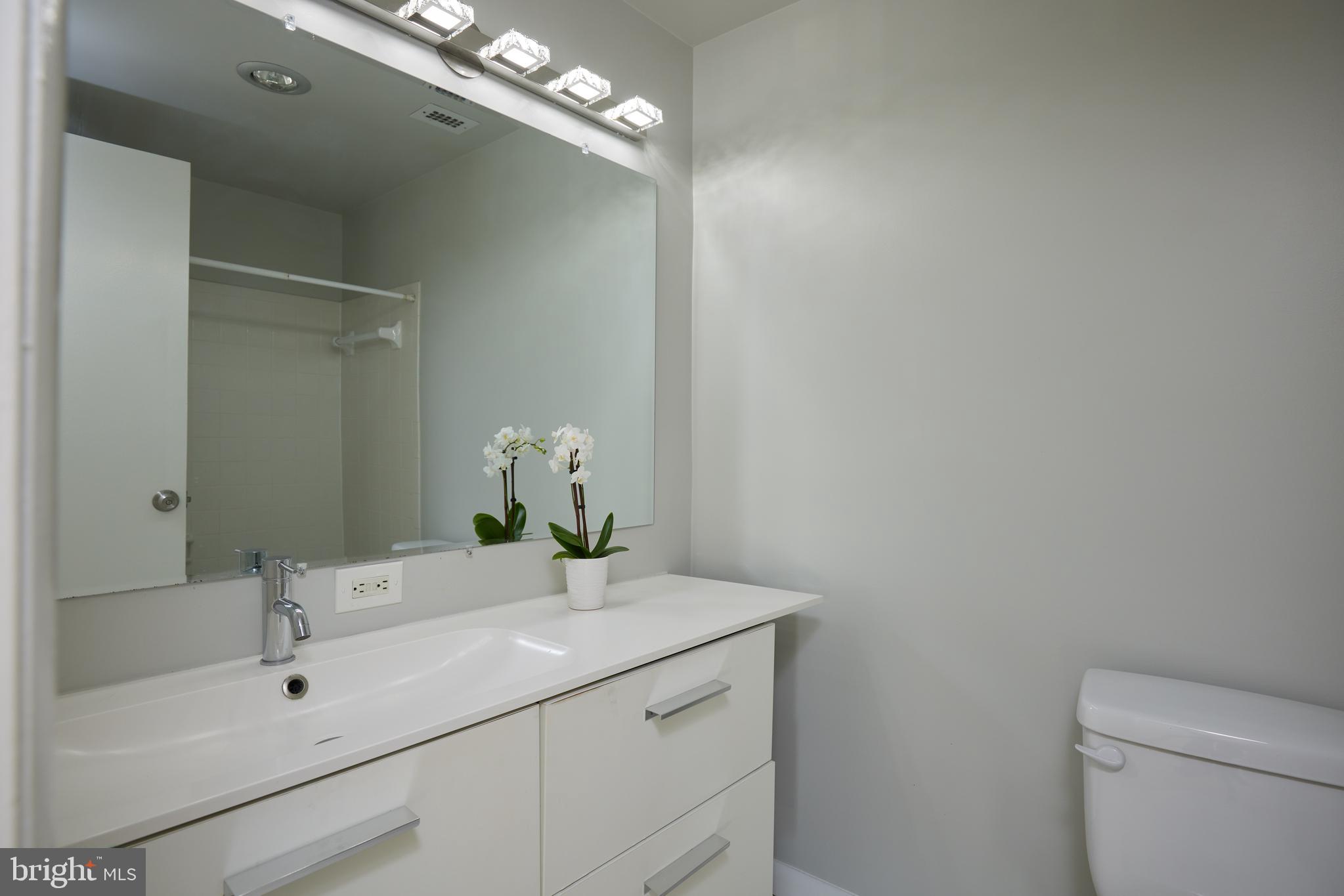 SILVER SPRING - Residential