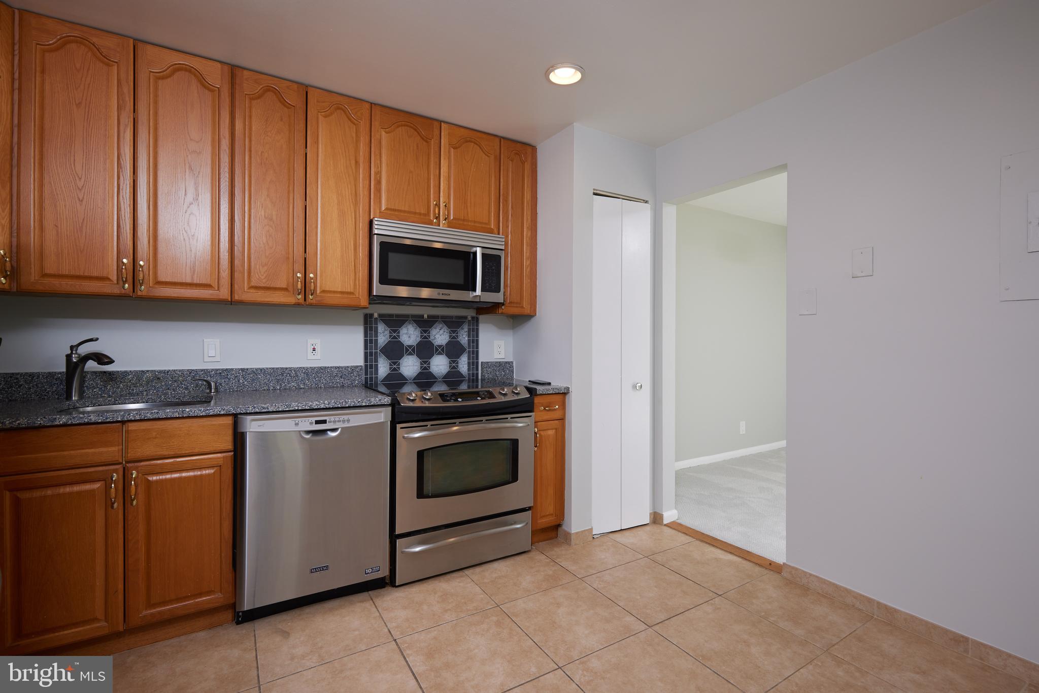 SILVER SPRING - Residential