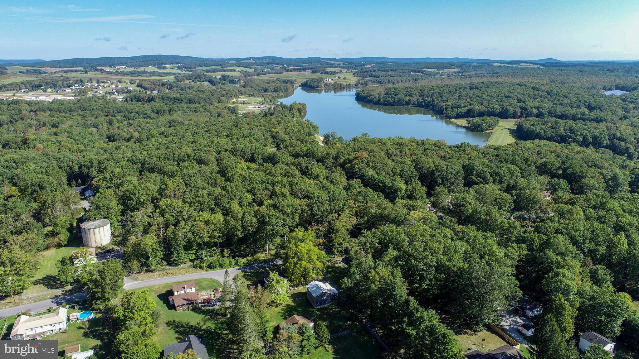 MT. LAKE PARK - Residential