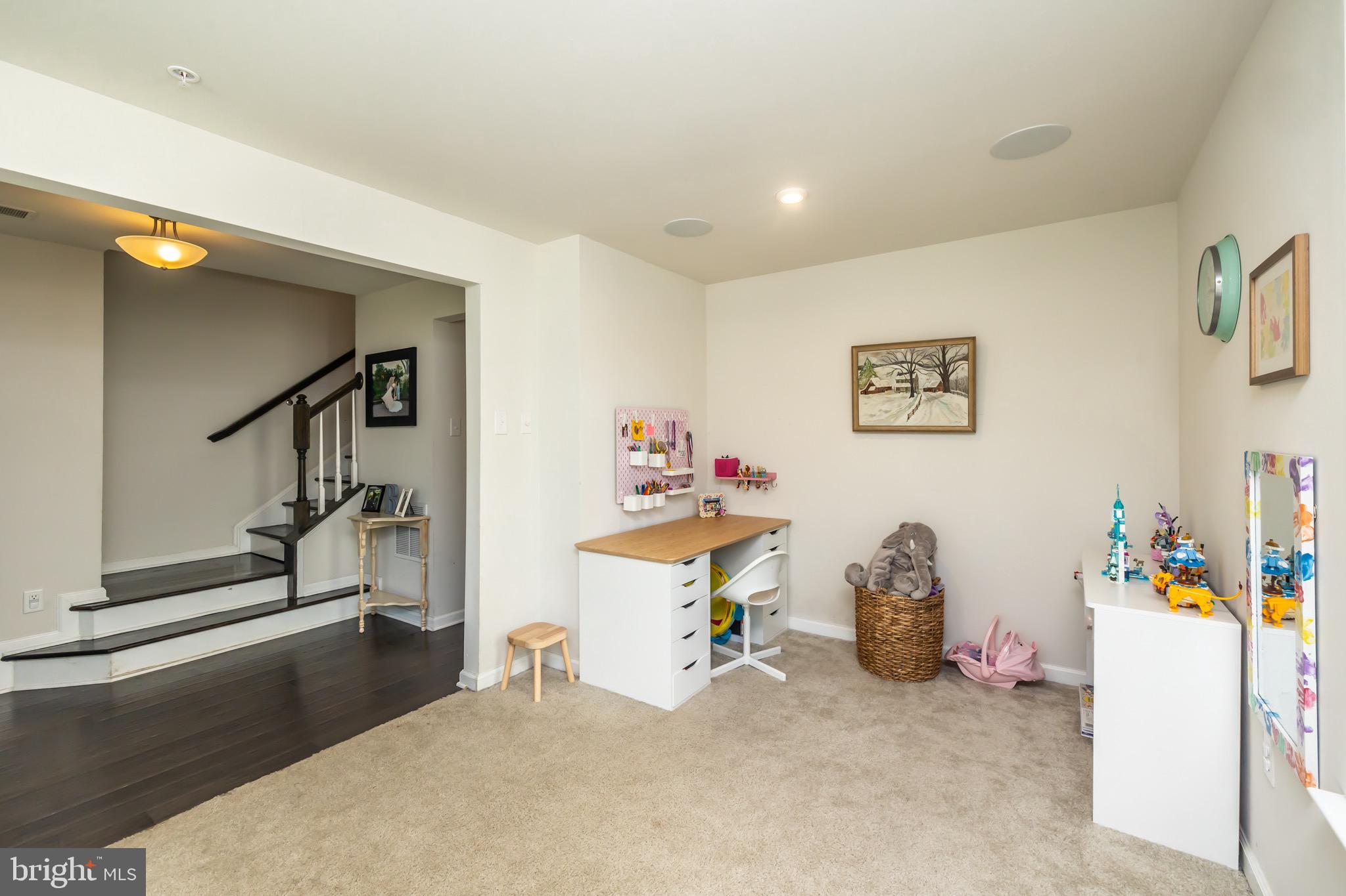 FILLMORE VILLAGE - Residential