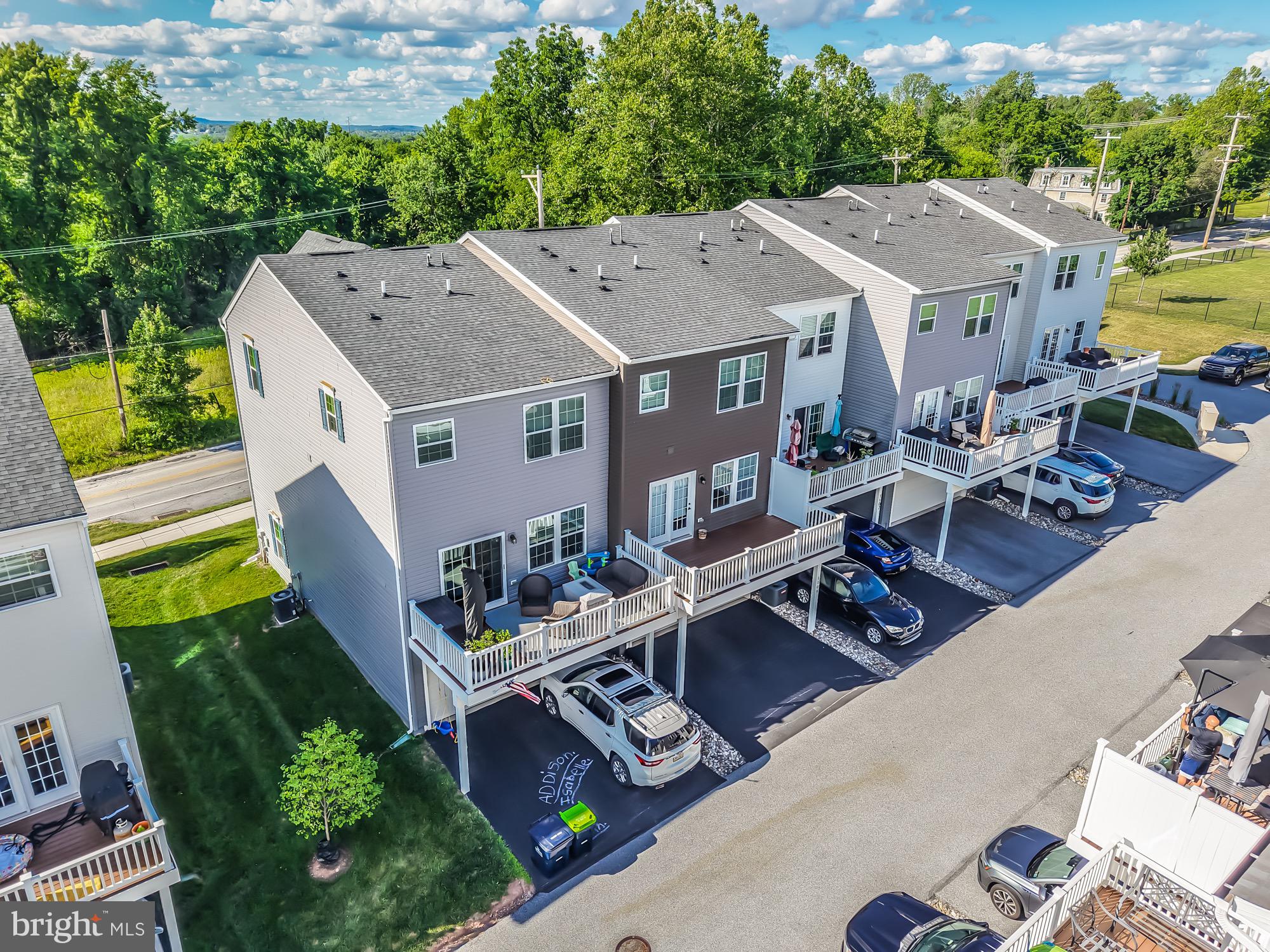 FILLMORE VILLAGE - Residential