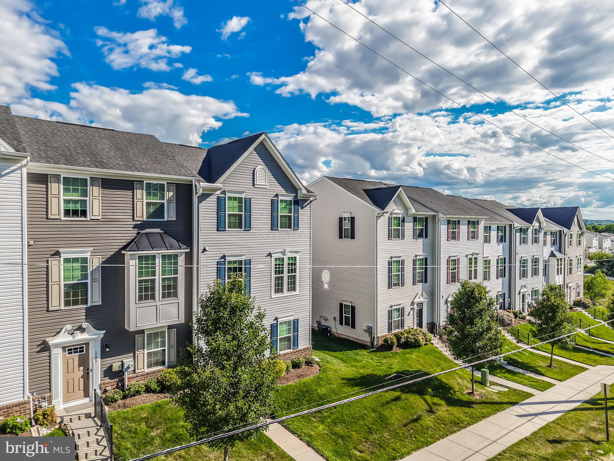 FILLMORE VILLAGE - Residential