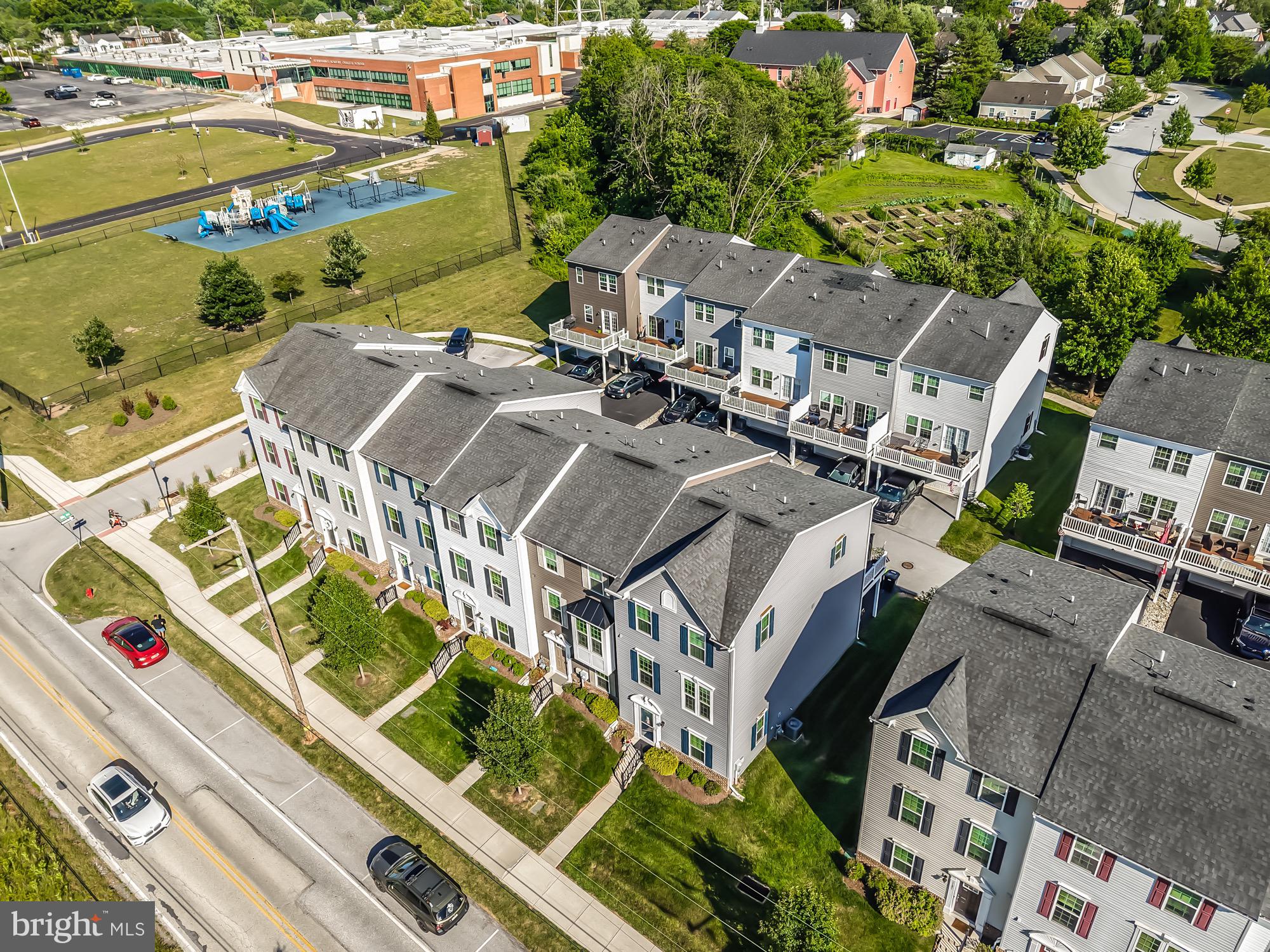 FILLMORE VILLAGE - Residential